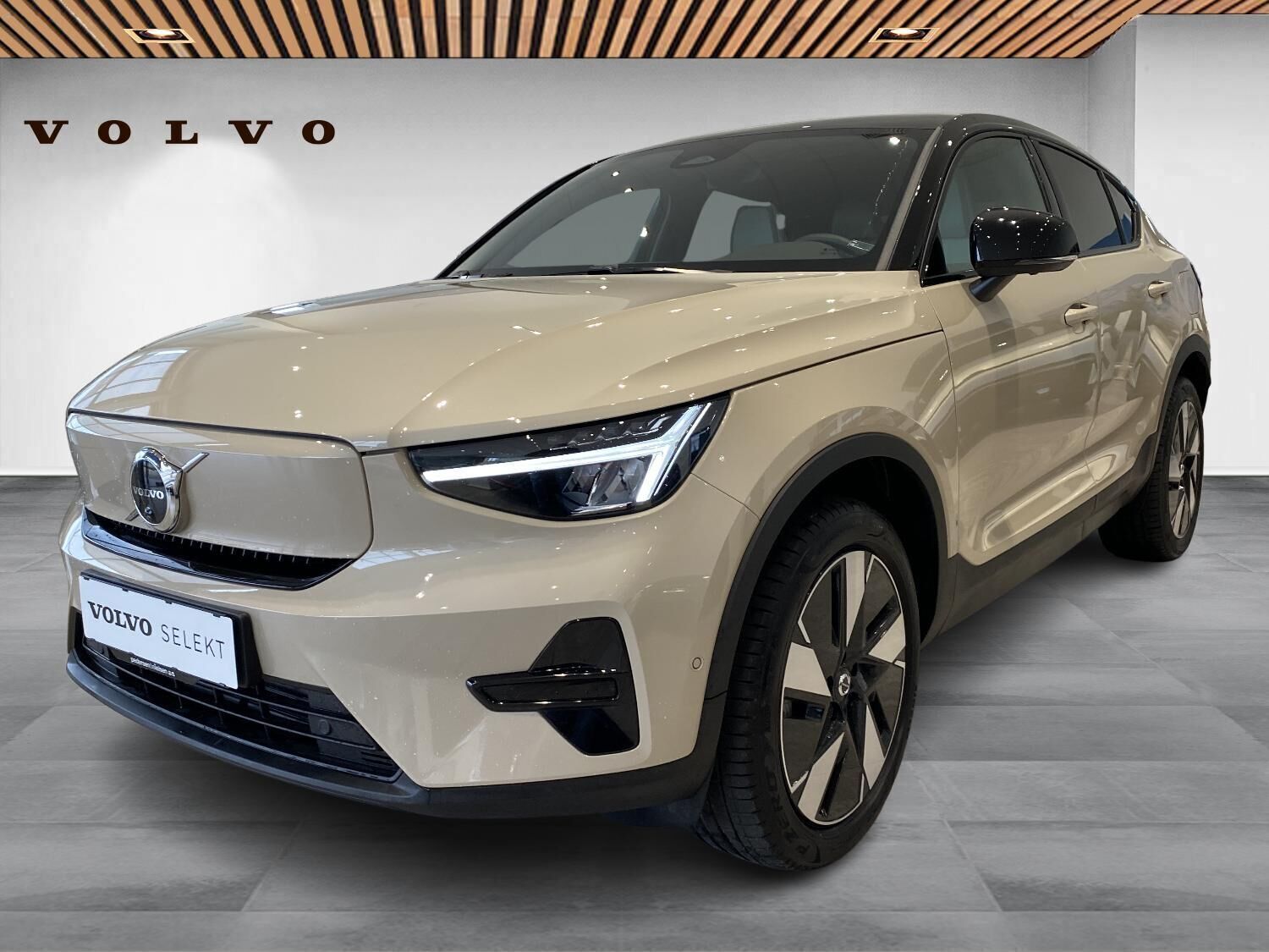 Volvo EC40 Twin Engine Ultra AWD 408HK 5d Aut.