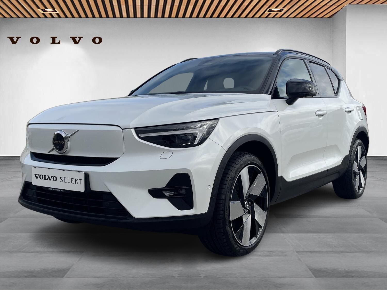 Volvo EX40 Twin Engine Ultra AWD 408HK 5d Aut.