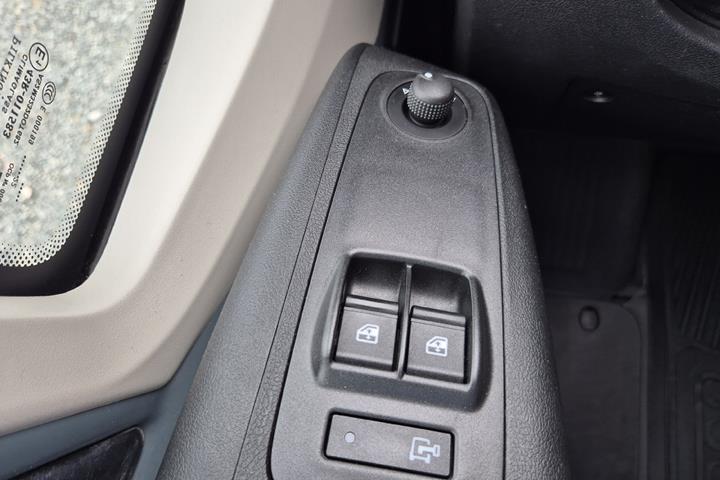 Grå Fiat Ducato fra 2022