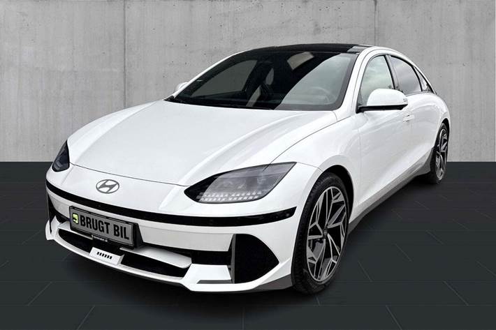 Hvid Hyundai Ioniq 6 fra 2023 set udefra