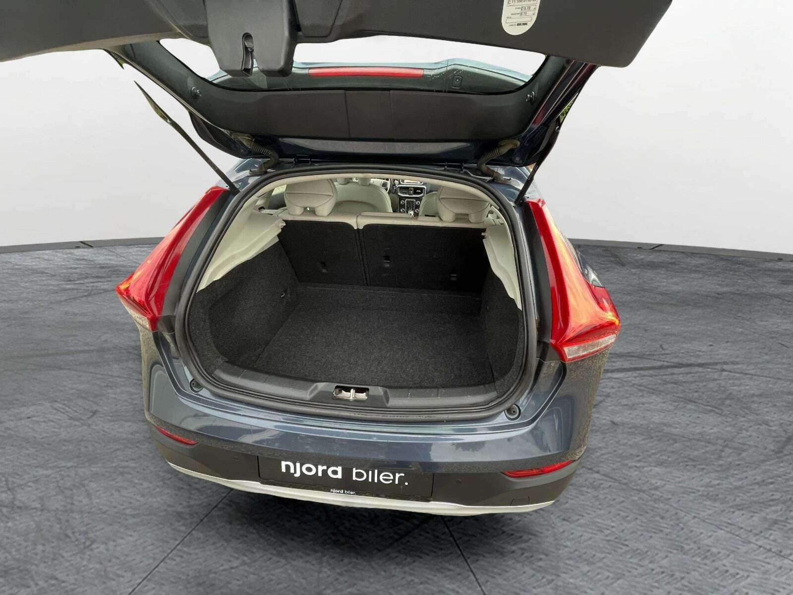 undefined Volvo V40 CC fra 2018