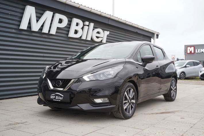 Sort Nissan Micra fra 2022 set udefra