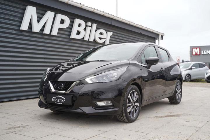 Sort Nissan Micra fra 2022 set udefra