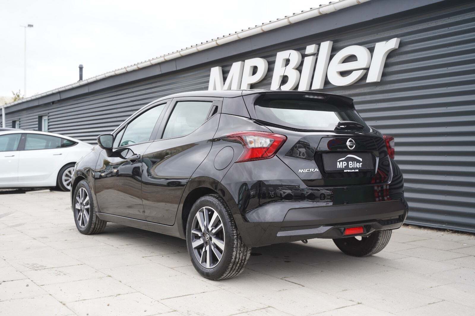Sort Nissan Micra fra 2022