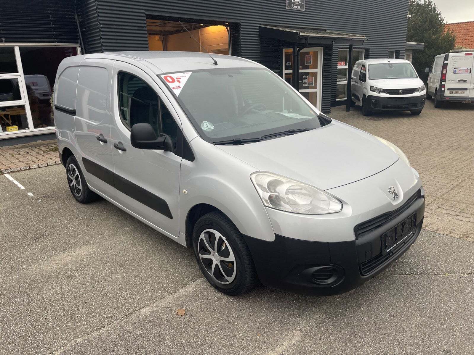 Peugeot Partner 1,6 HDi 75 L1 Van