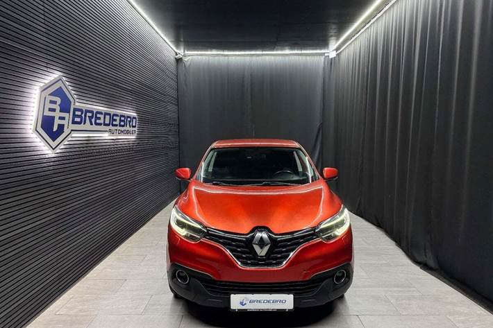 Rød Renault Kadjar fra 2015