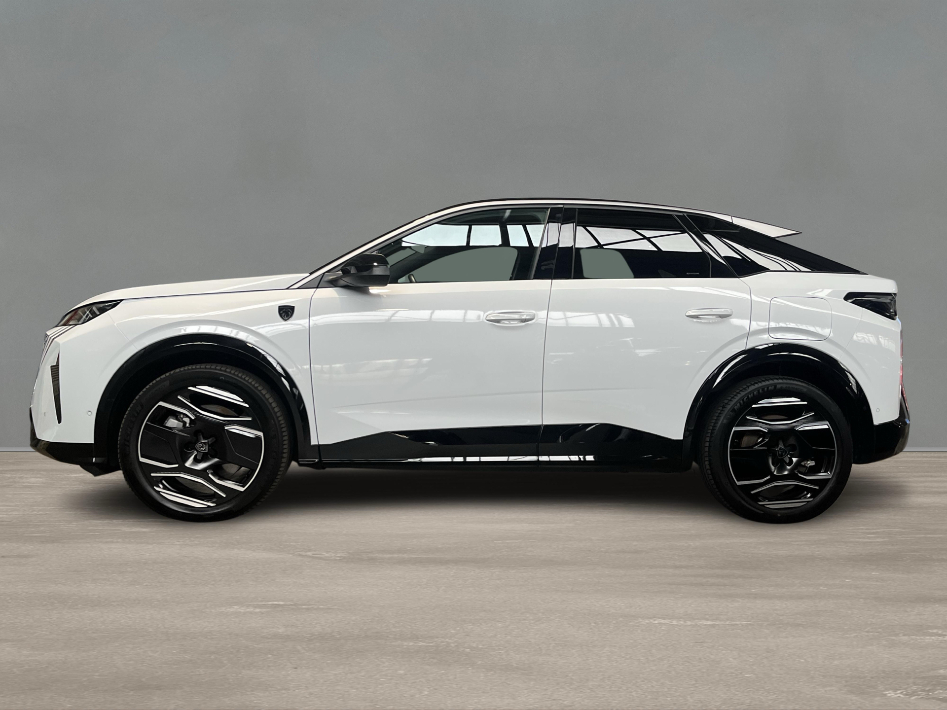 Peugeot e-3008 EL GT 210HK 5d Aut.