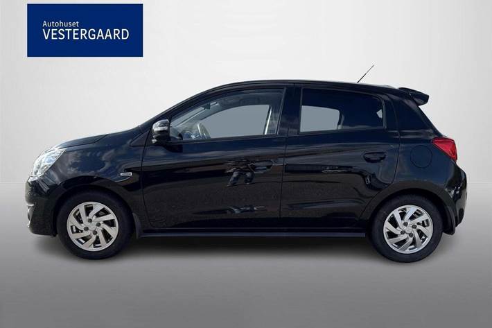 Sort Mitsubishi Space Star fra 2019