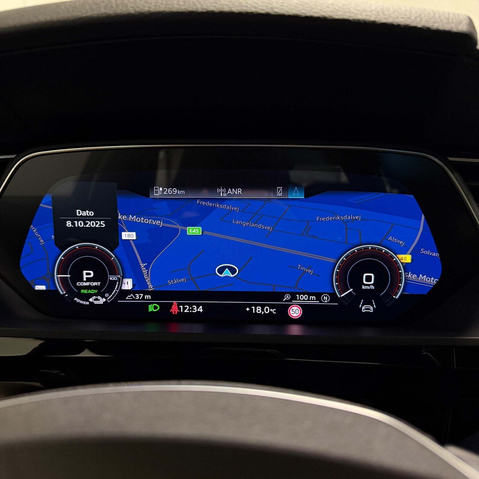 Sort Audi e-tron fra 2020