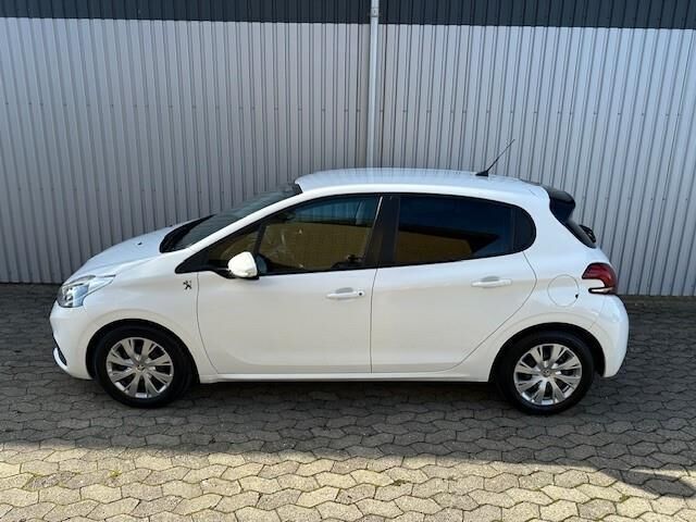Peugeot 208 1,5 BlueHDi Emotion 100HK 5d