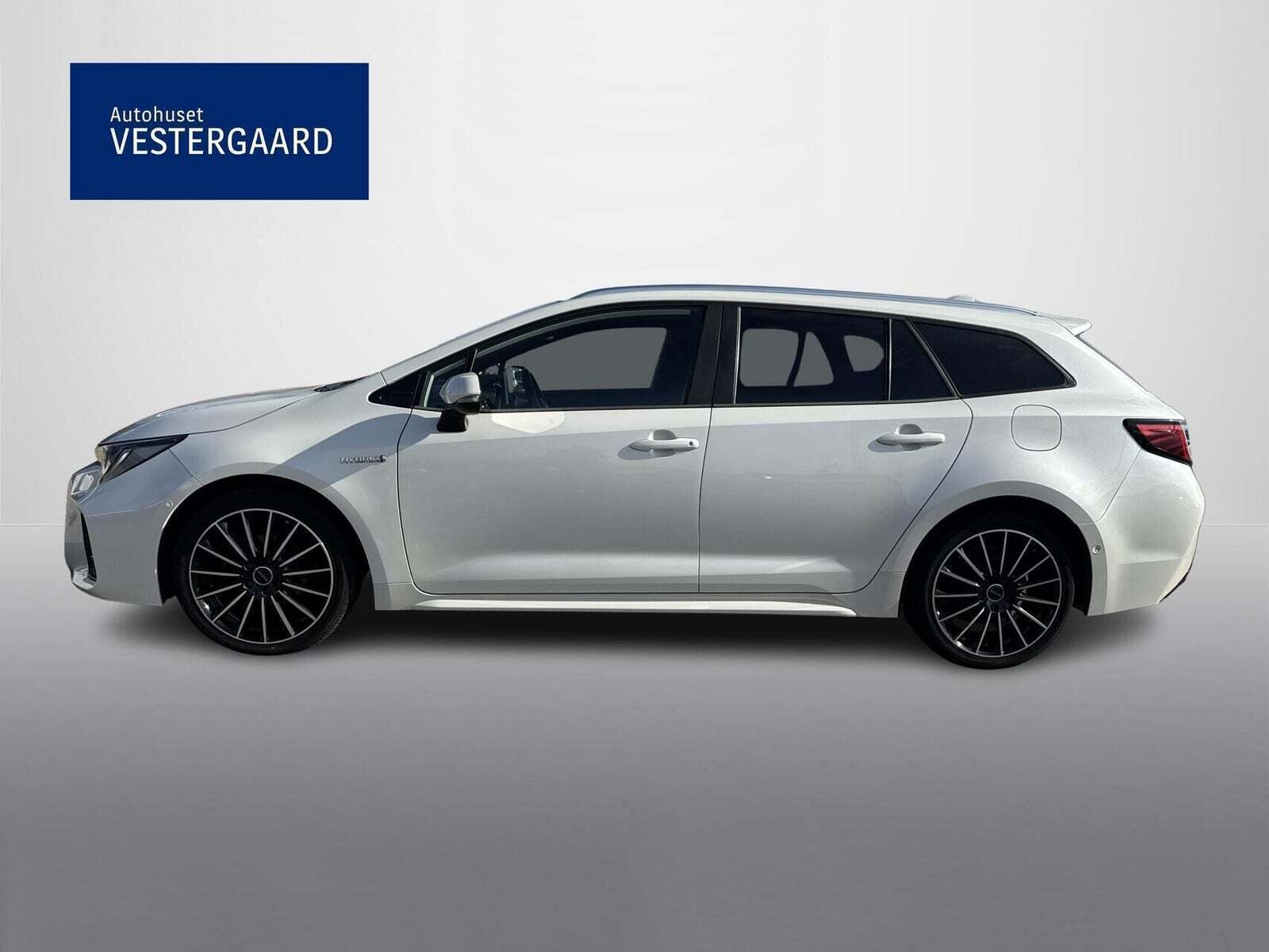 Suzuki Swace 1,8 HEV Exclusive stc. e-CVT