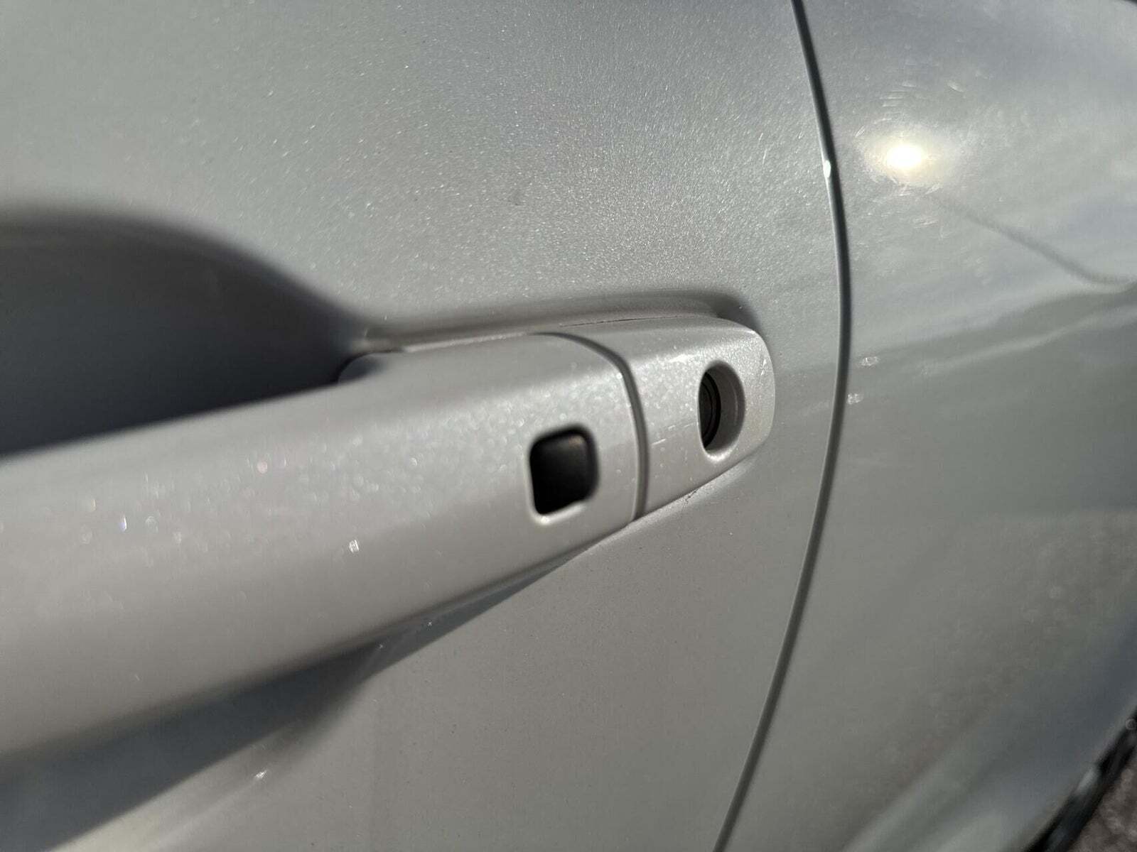 Hvid Suzuki Swift fra 2022