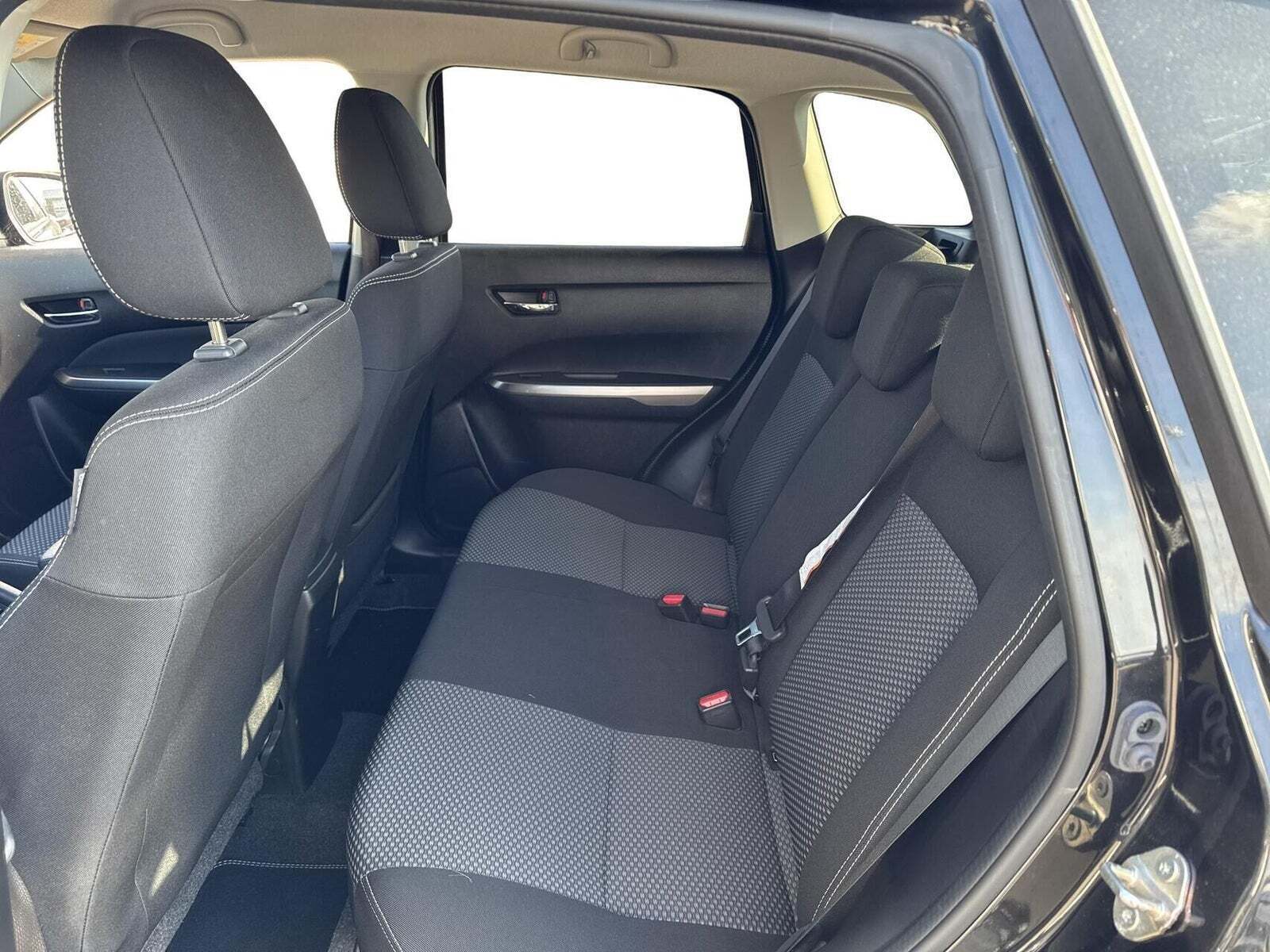 Suzuki Vitara 1,4 mHybrid Active