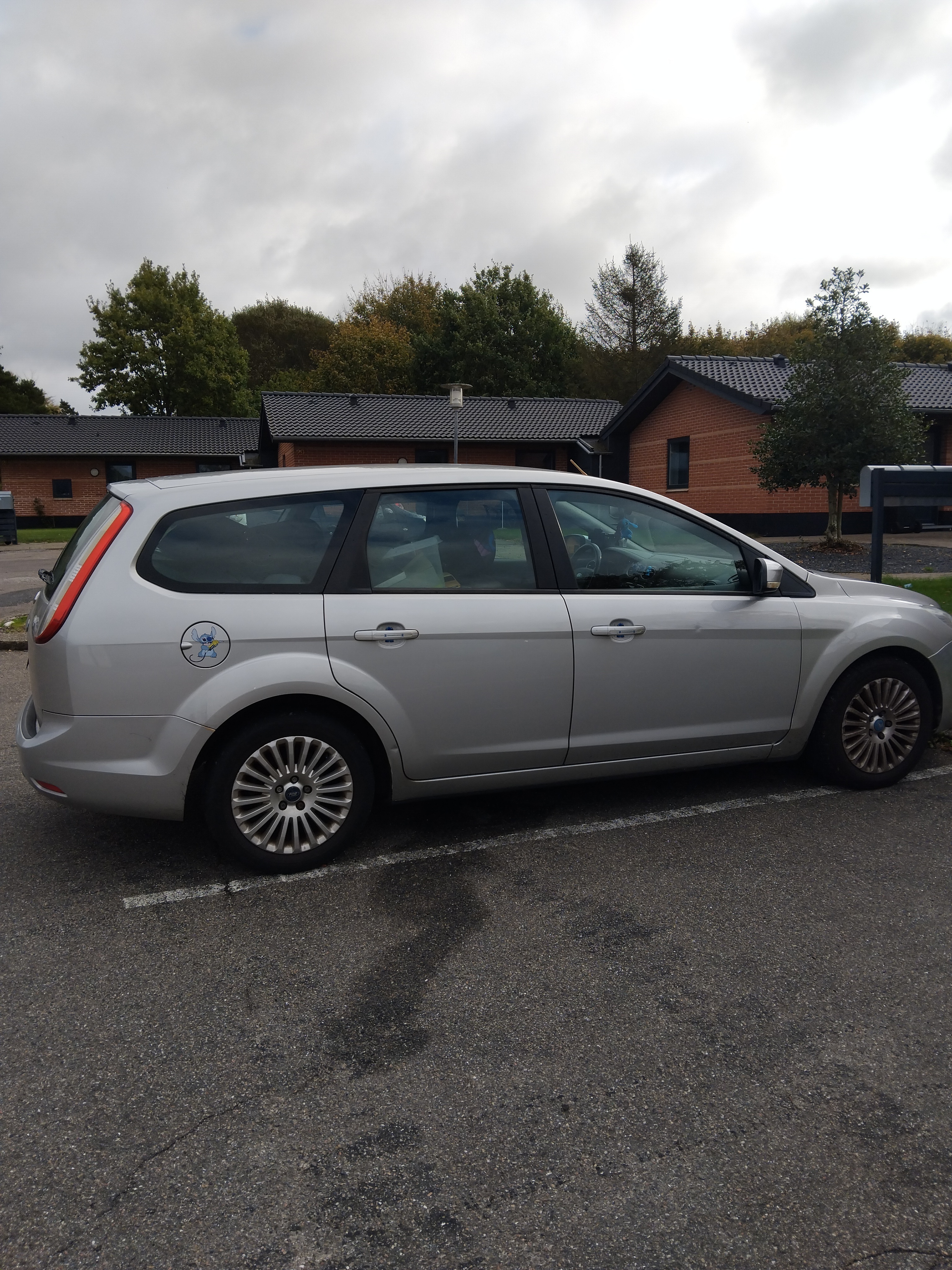 Sølv Ford Focus fra 2008