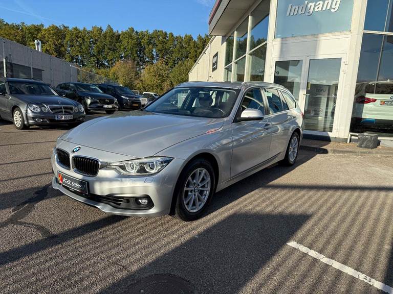 BMW 320i 2,0 Touring Advantage aut.
