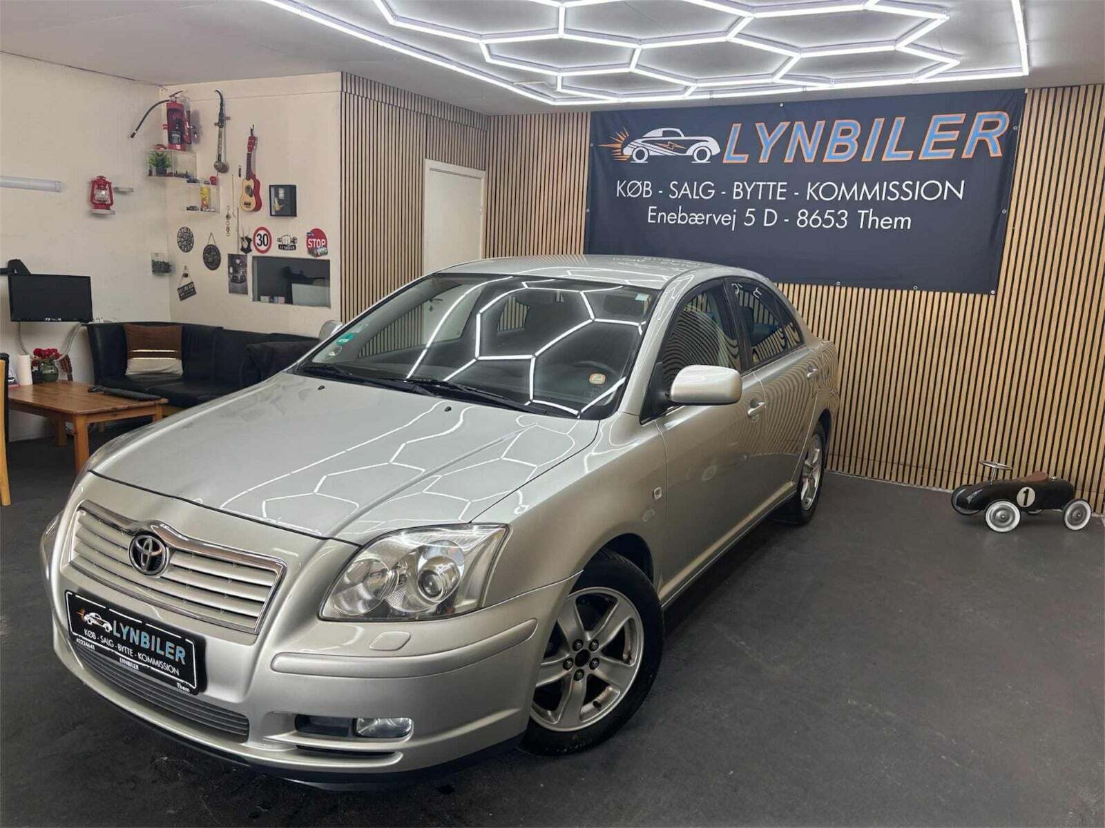 Toyota Avensis 1,8 VVT-i Sol