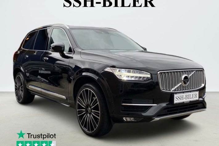 Sort Volvo XC90 fra 2018 set udefra