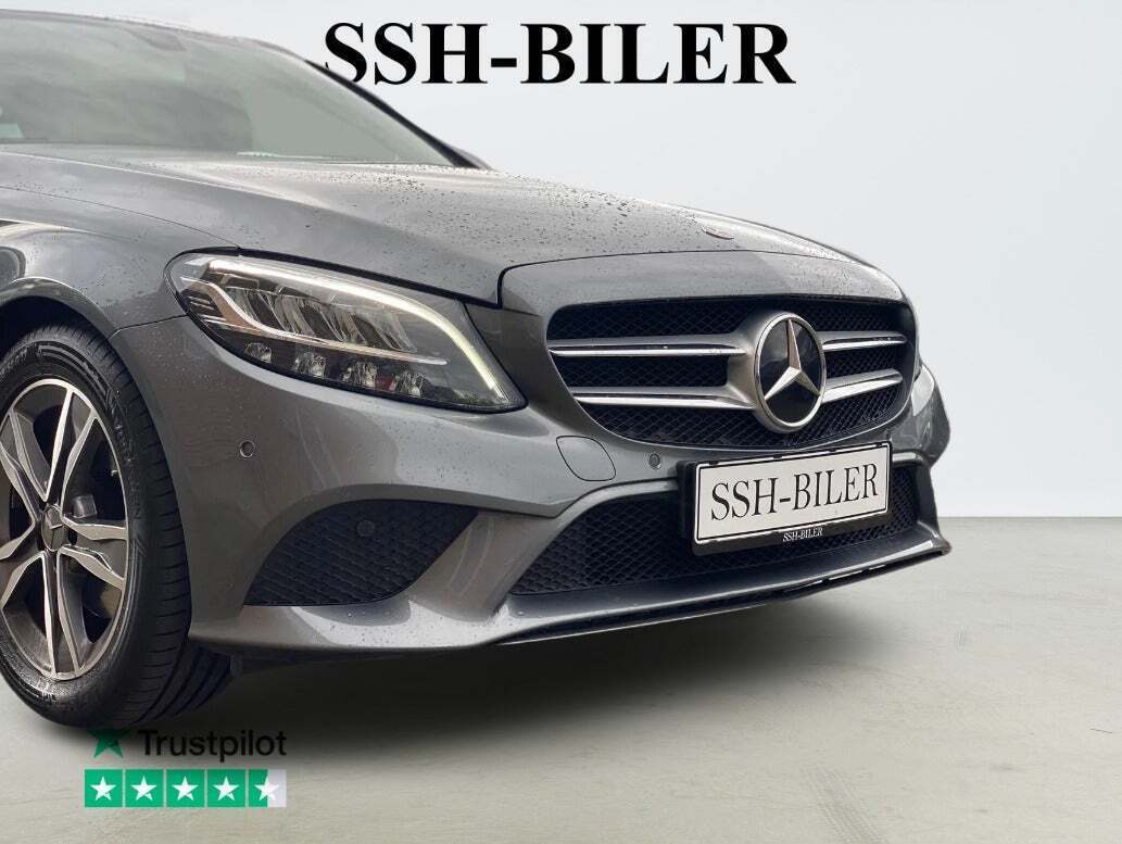 Grå Mercedes C220 d fra 2019