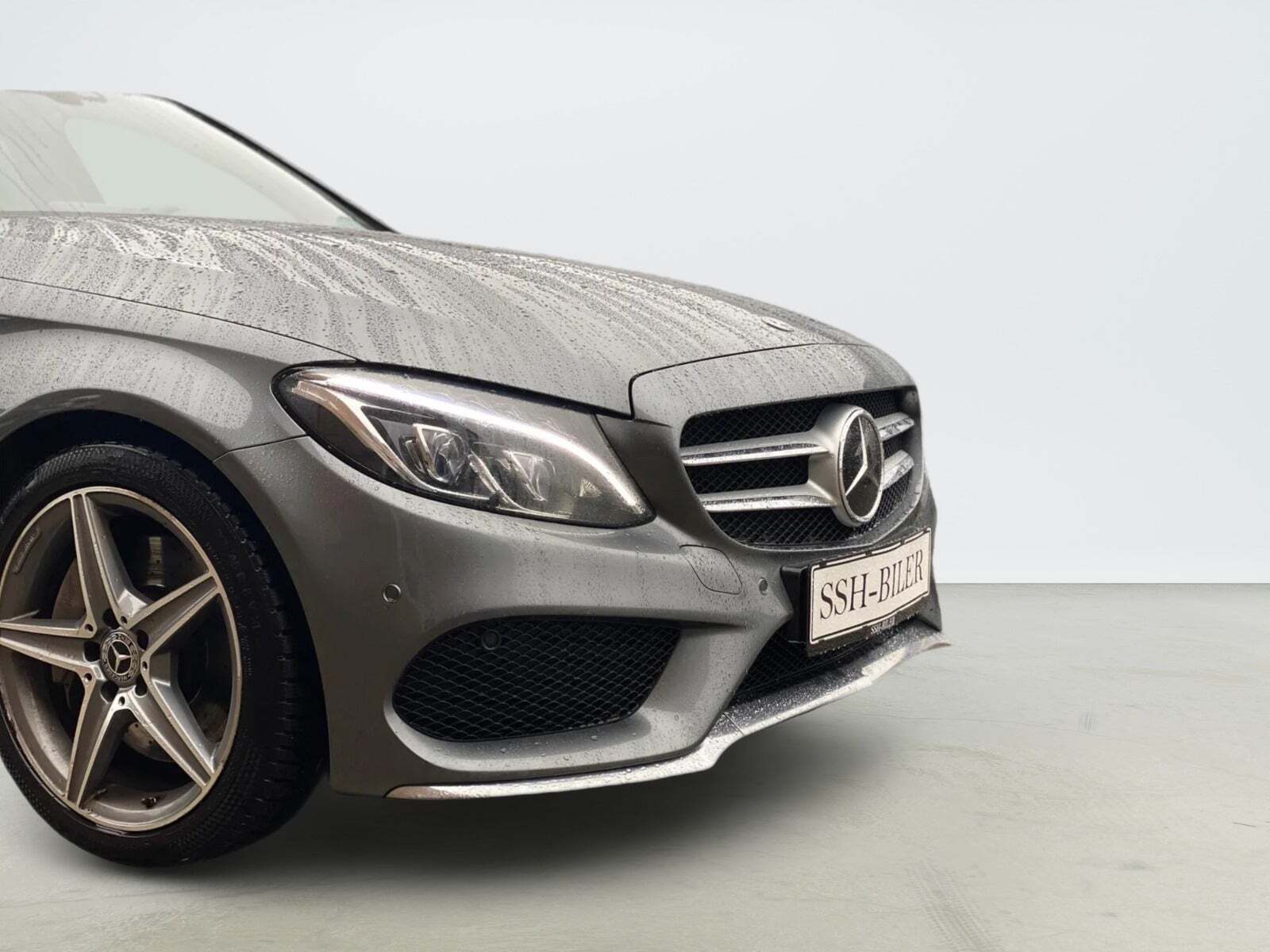 Grå Mercedes C250 d fra 2017