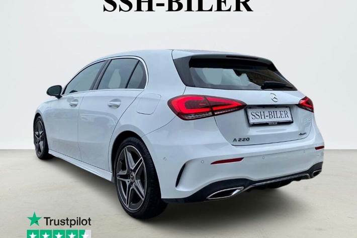 Hvid Mercedes A220 fra 2020 set udefra