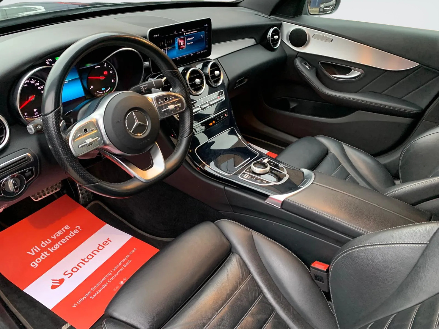 Mercedes C300 de 2,0 AMG Line stc. aut.