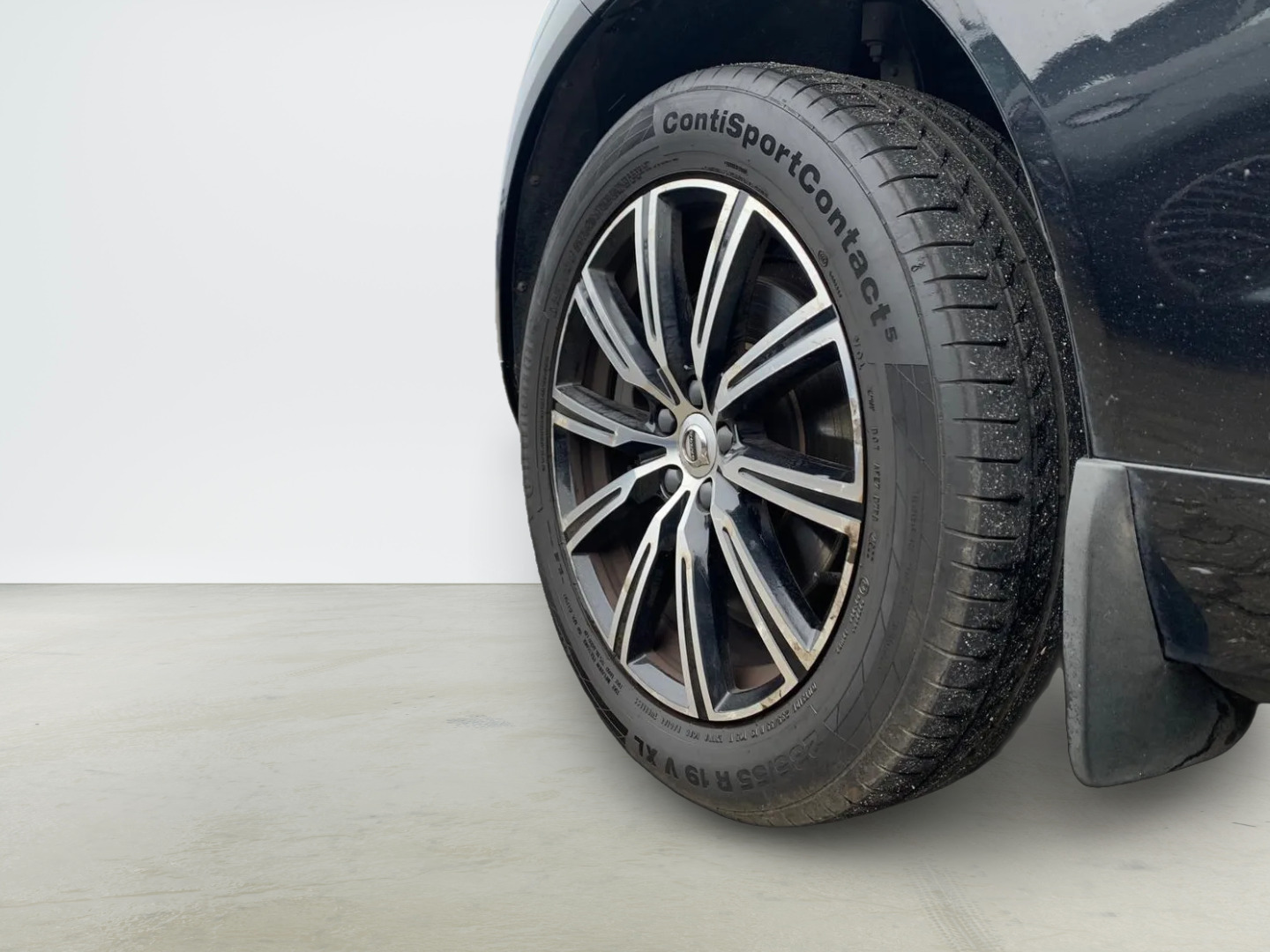 undefined Volvo XC60 fra 2018 set udefra