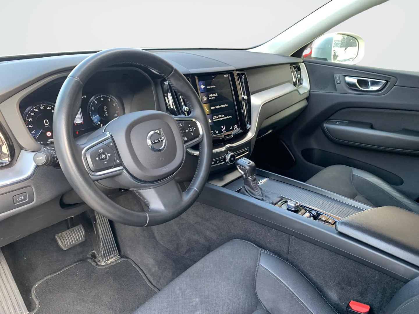 Volvo XC60 2,0 T4 190 Momentum aut.