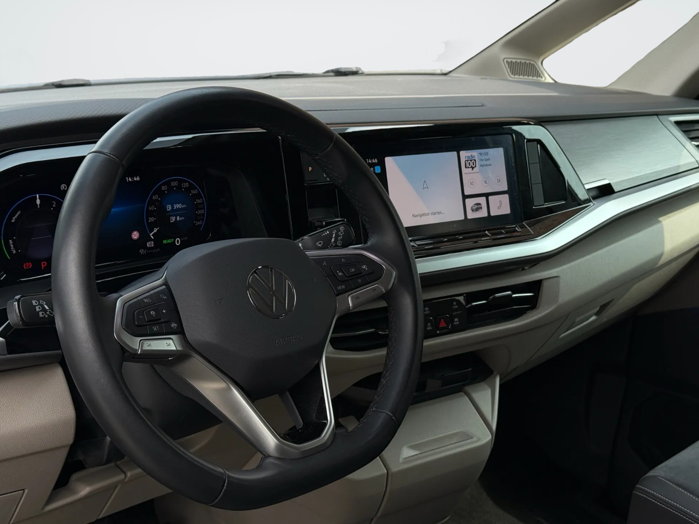 VW Multivan 1,4 eHybrid DSG kort