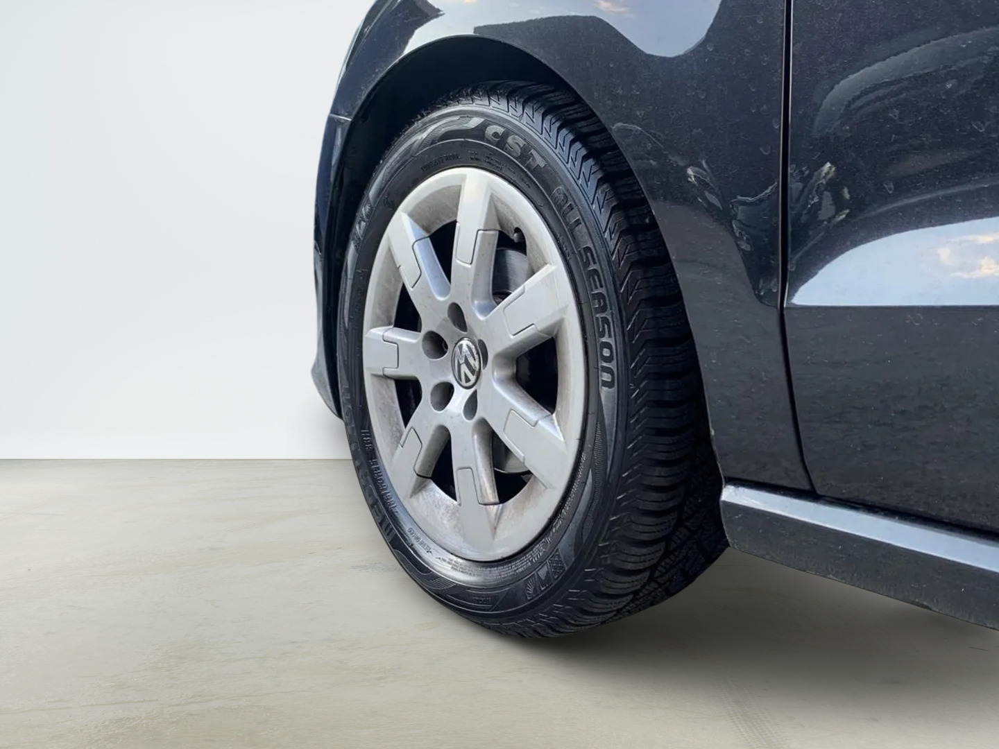 Sort VW Polo fra 2017