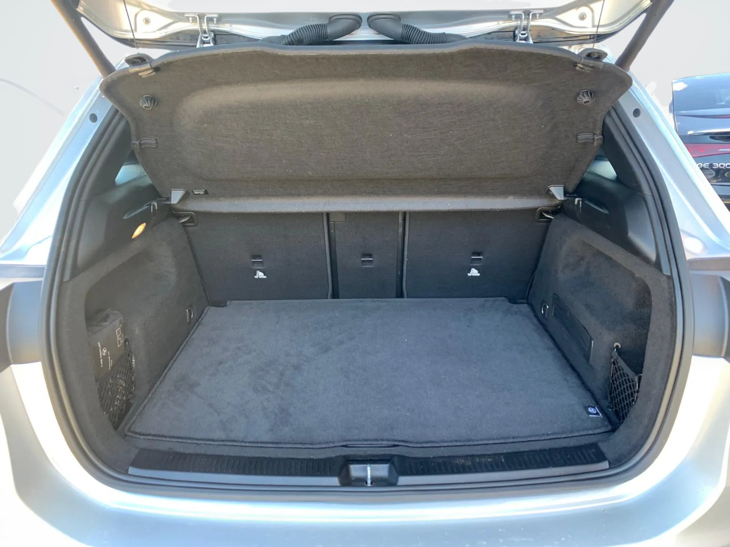 undefined Mercedes B200 fra 2020