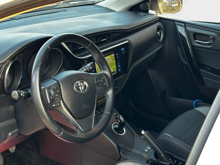 Toyota Auris 1,8 Hybrid H1 Touring Sports CVT