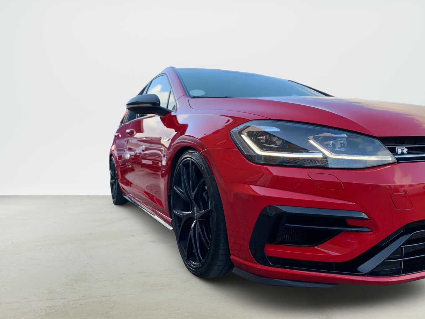 Grøn VW Golf VII fra 2020