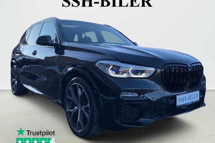 Sort BMW X5 fra 2020 set udefra