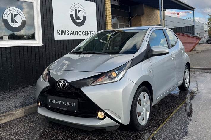 undefined Toyota Aygo fra 2015 set udefra