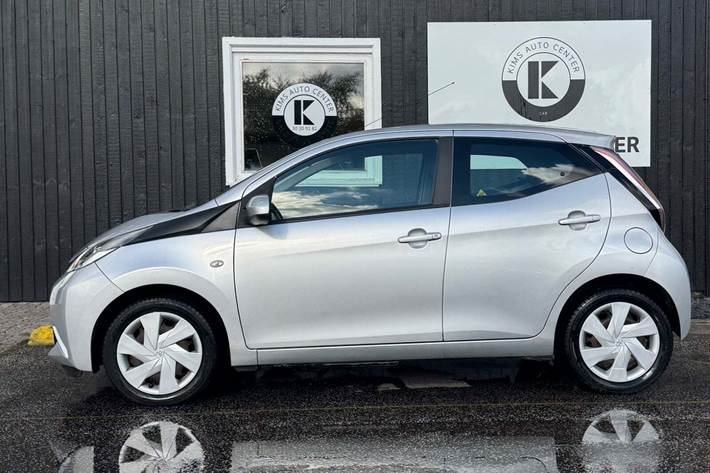 undefined Toyota Aygo fra 2015