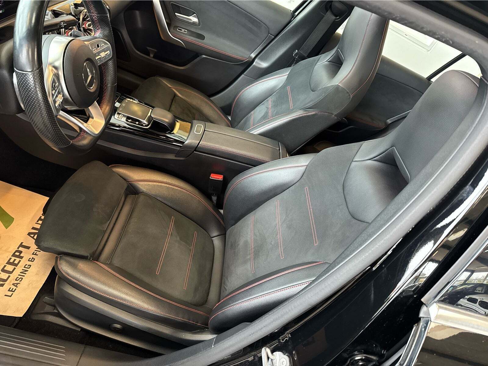 Sort Mercedes A200 fra 2018