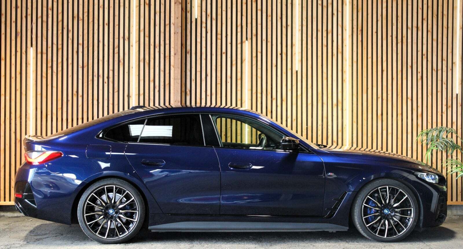 BMW i4 M50 Fully Charged xDrive