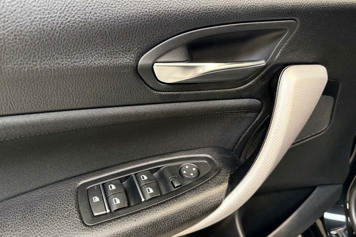 Sort BMW 118d fra 2019