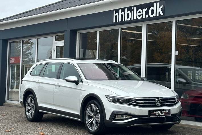 Hvid VW Passat Alltrack fra 2020