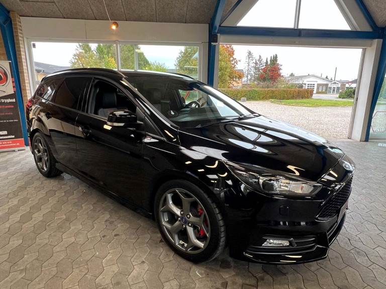 Ford Focus 2,0 TDCi 185 ST2 stc.