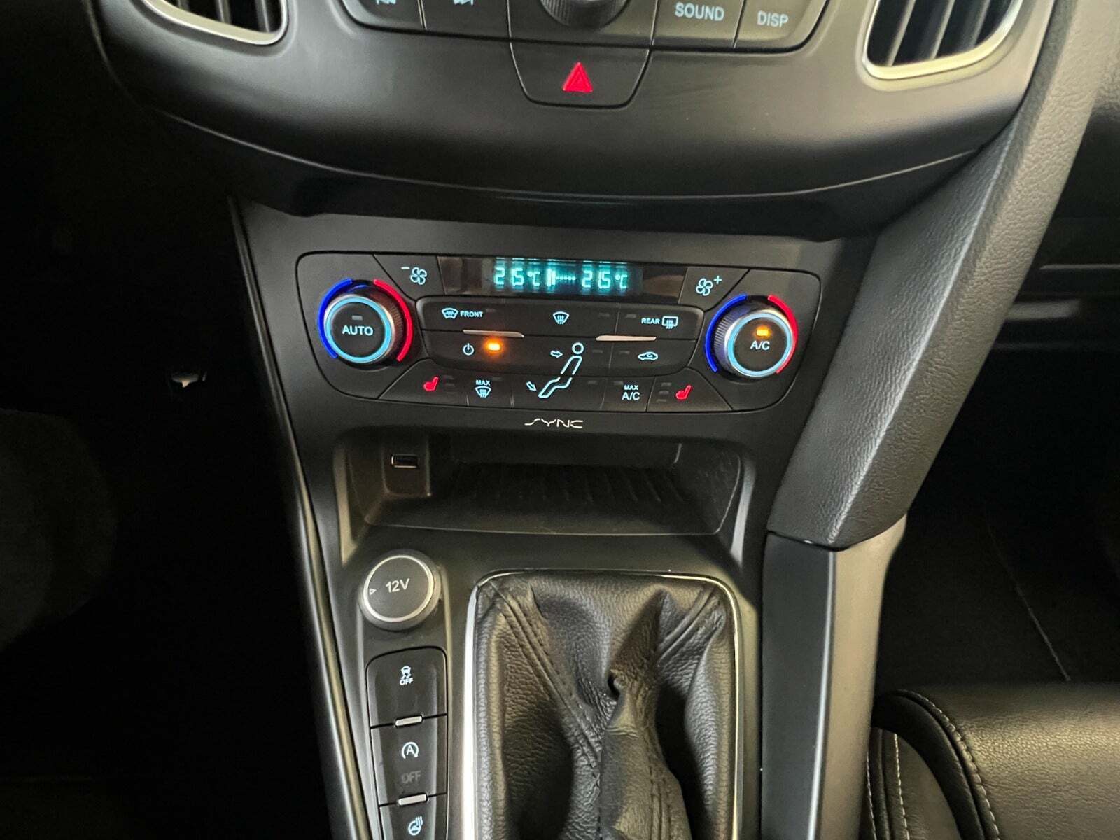 Sort Ford Focus fra 2015