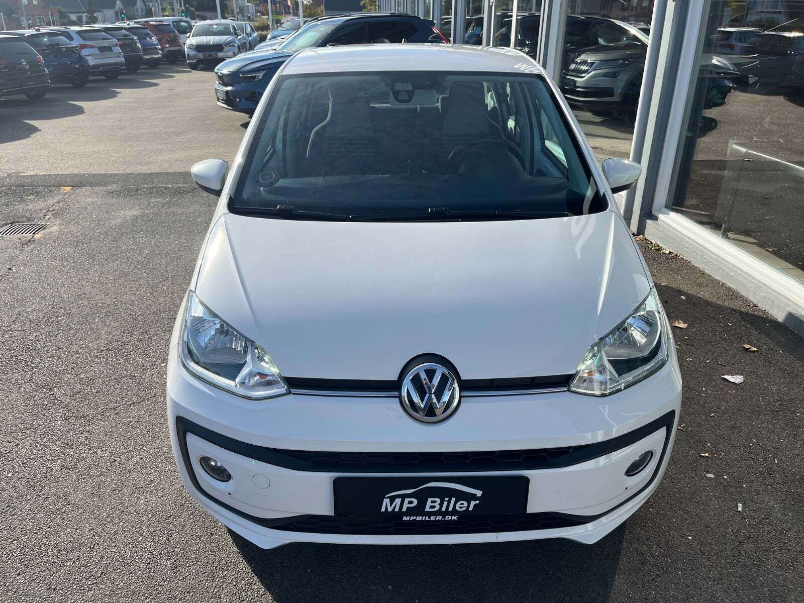 Hvid VW UP! fra 2019