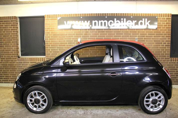 Sort Fiat 500C fra 2013