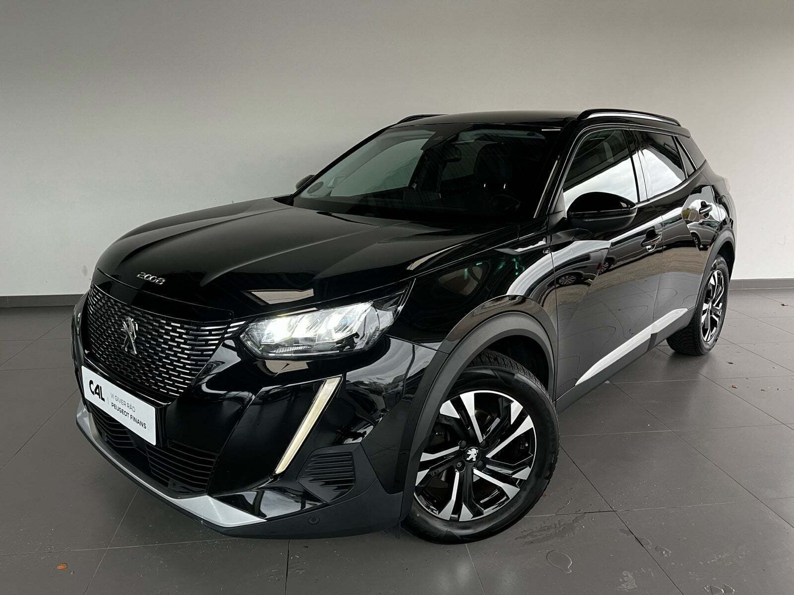 Peugeot 2008 1,2 PureTech 130 Edition:210+