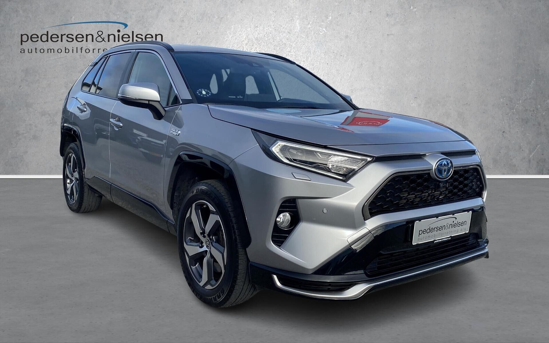 Toyota RAV4 Plug-in 2,5 Plugin-hybrid H3 Business Premium AWD 306HK 5d 6g Aut.