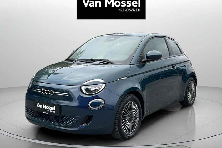 Grøn Fiat 500e fra 2022