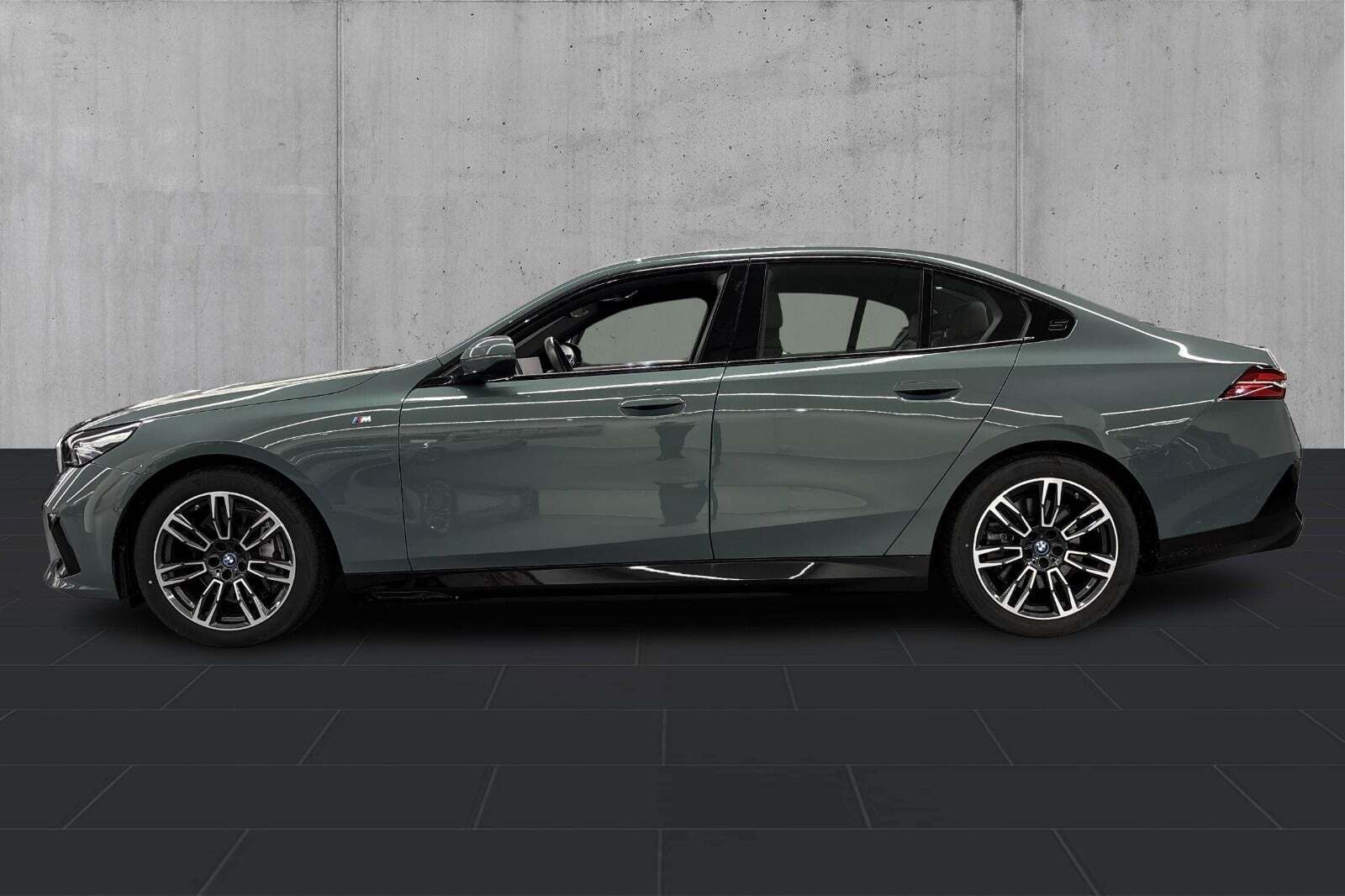 BMW i5 eDrive40 M-Sport