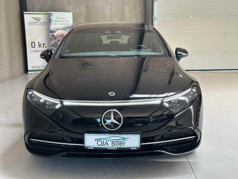 Mercedes EQS450+