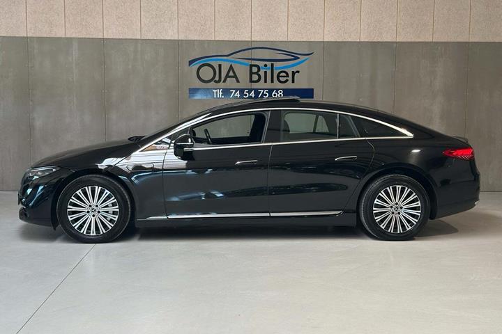 Sort Mercedes EQS450+ fra 2023