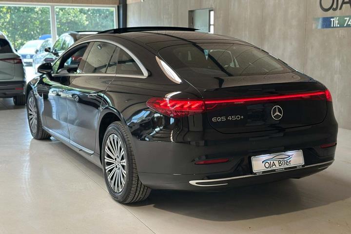 Sort Mercedes EQS450+ fra 2023